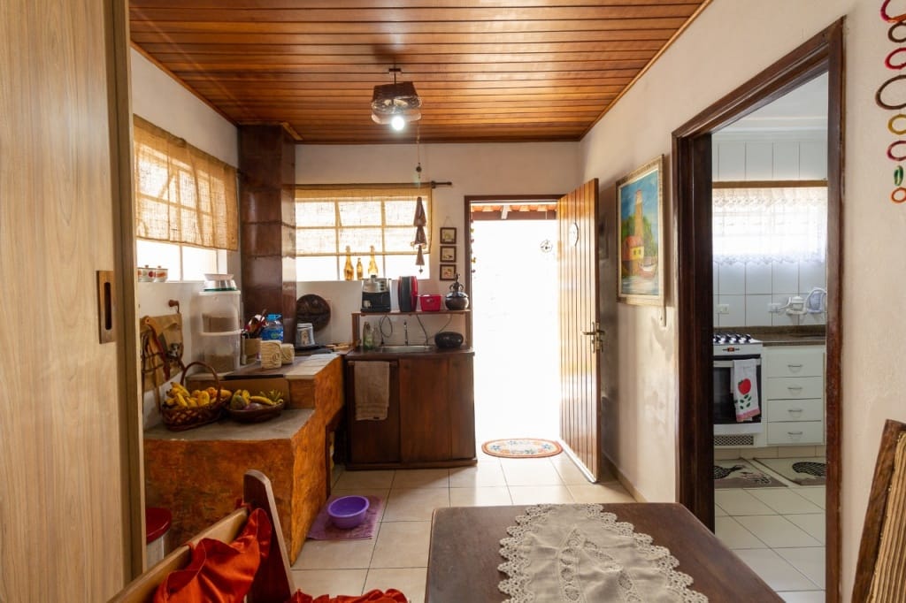 Casa, 4 quartos, 250 m² - Foto 33