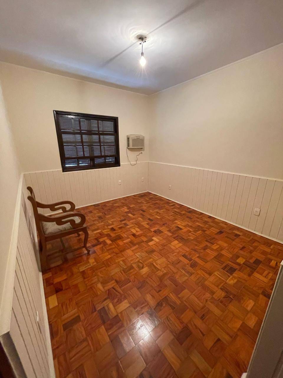 Casa à venda com 3 quartos, 210m² - Foto 6