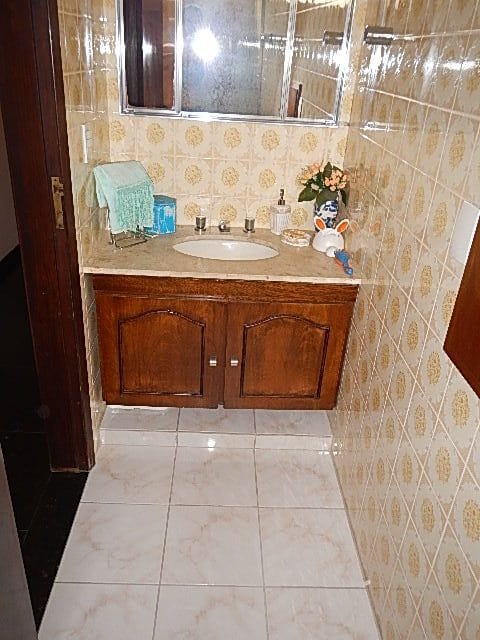 Casa, 4 quartos, 240 m² - Foto 27