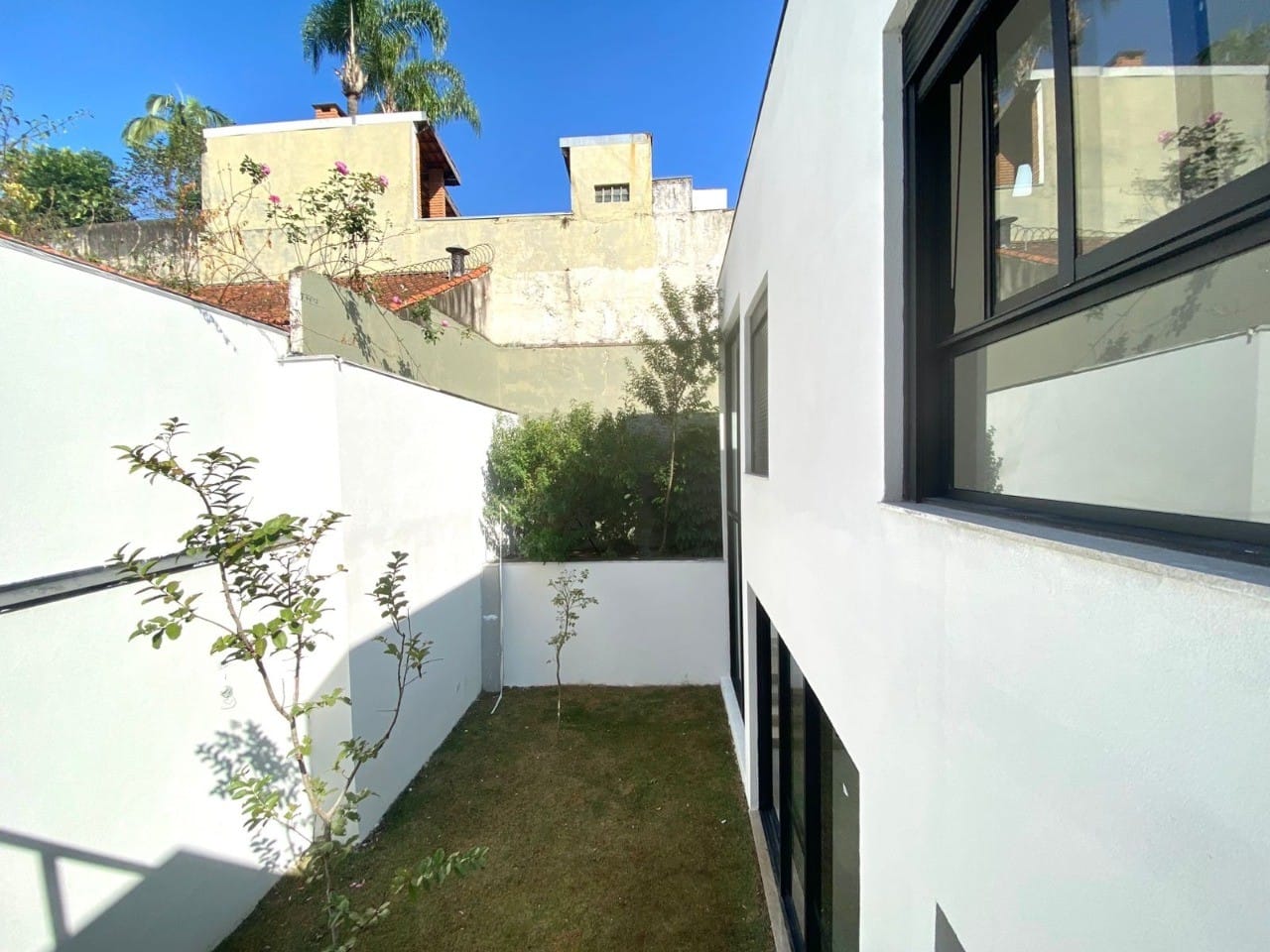 Casa, 4 quartos, 203 m² - Foto 4