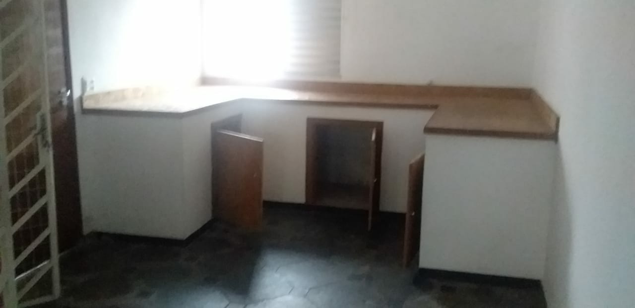 Casa, 3 quartos, 180 m² - Foto 4