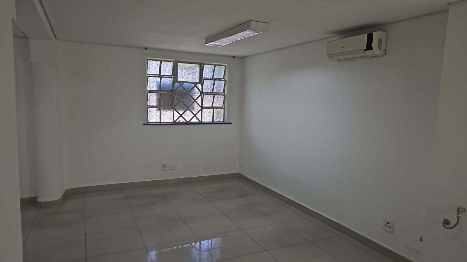 Casa, 2 quartos, 237 m² - Foto 13