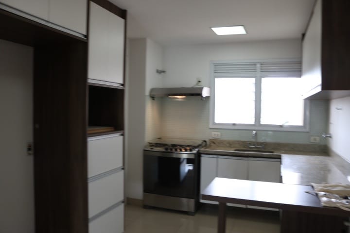 Apartamento, 4 quartos, 210 m² - Foto 1