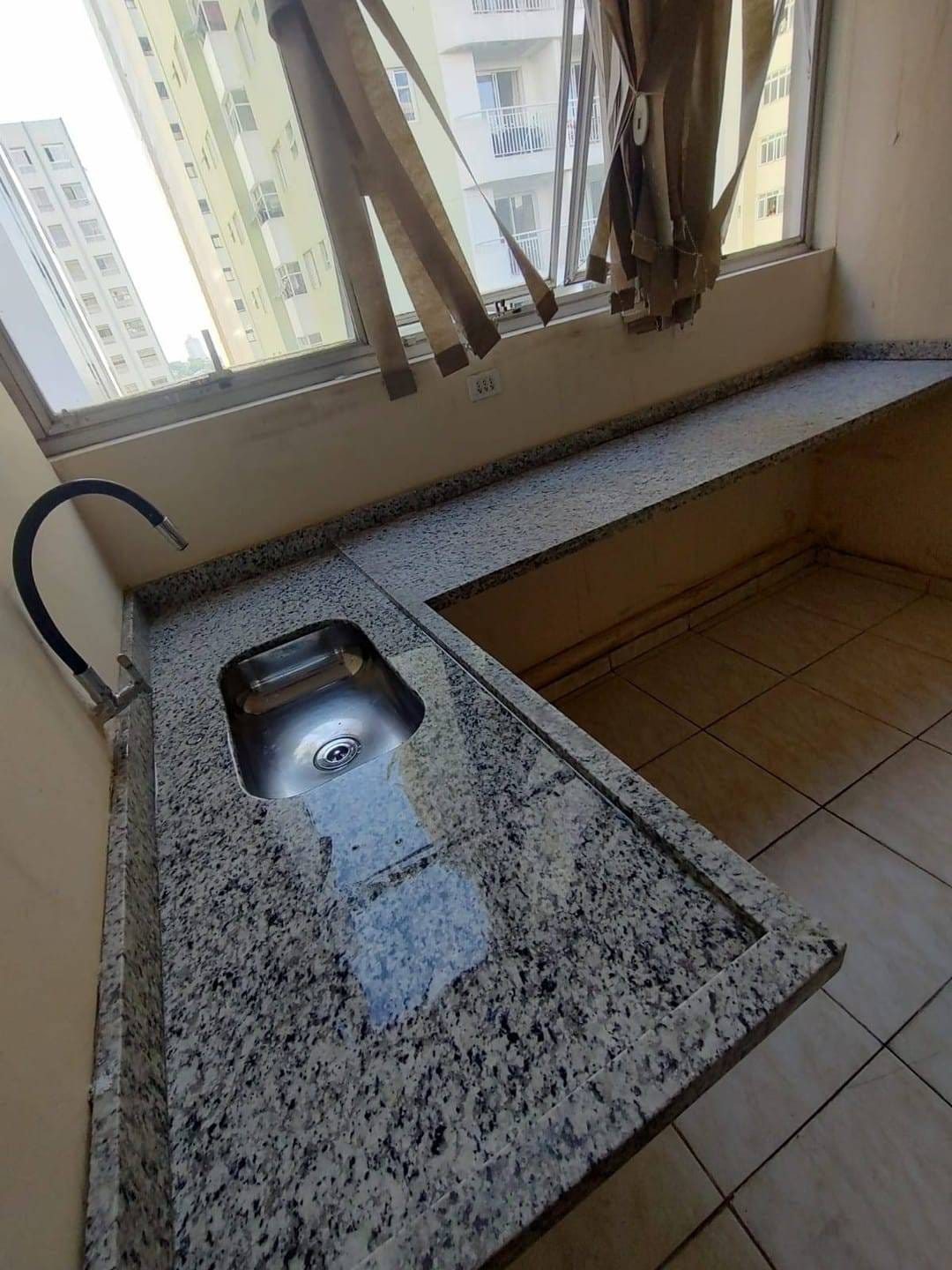 Loja-Salão para alugar, 200m² - Foto 2