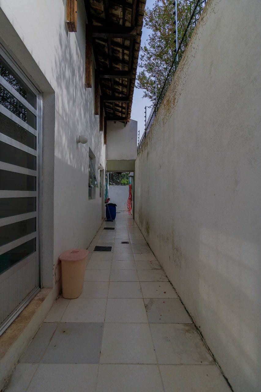 Casa, 4 quartos, 240 m² - Foto 47