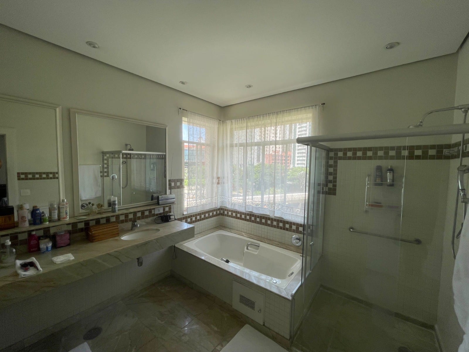 Apartamento, 3 quartos, 350 m² - Foto 23