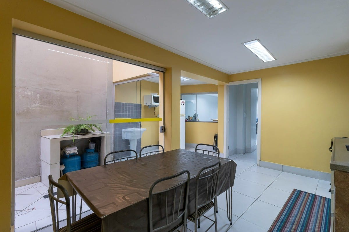 Casa, 3 quartos, 220 m² - Foto 13