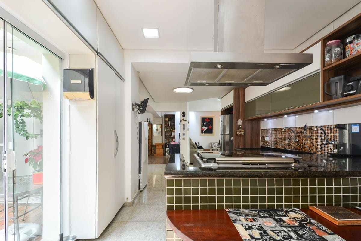 Casa, 3 quartos, 250 m² - Foto 9