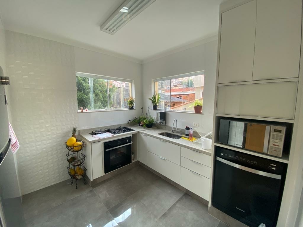 Casa, 3 quartos, 245 m² - Foto 3