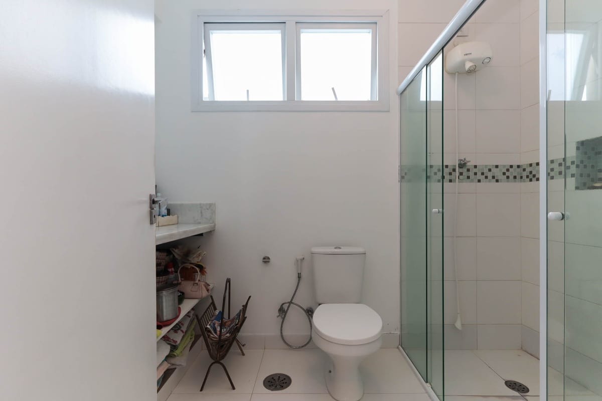 Casa, 4 quartos, 240 m² - Foto 33