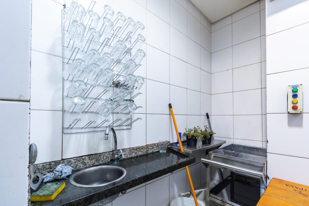 Prédio Inteiro, 700 m² - Foto 2