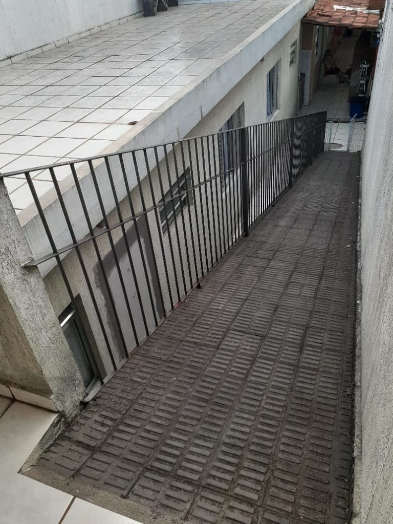 Casa, 4 quartos, 260 m² - Foto 2