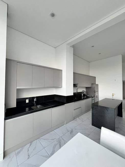 Apartamento para alugar com 1 quarto, 85m² - Foto 20