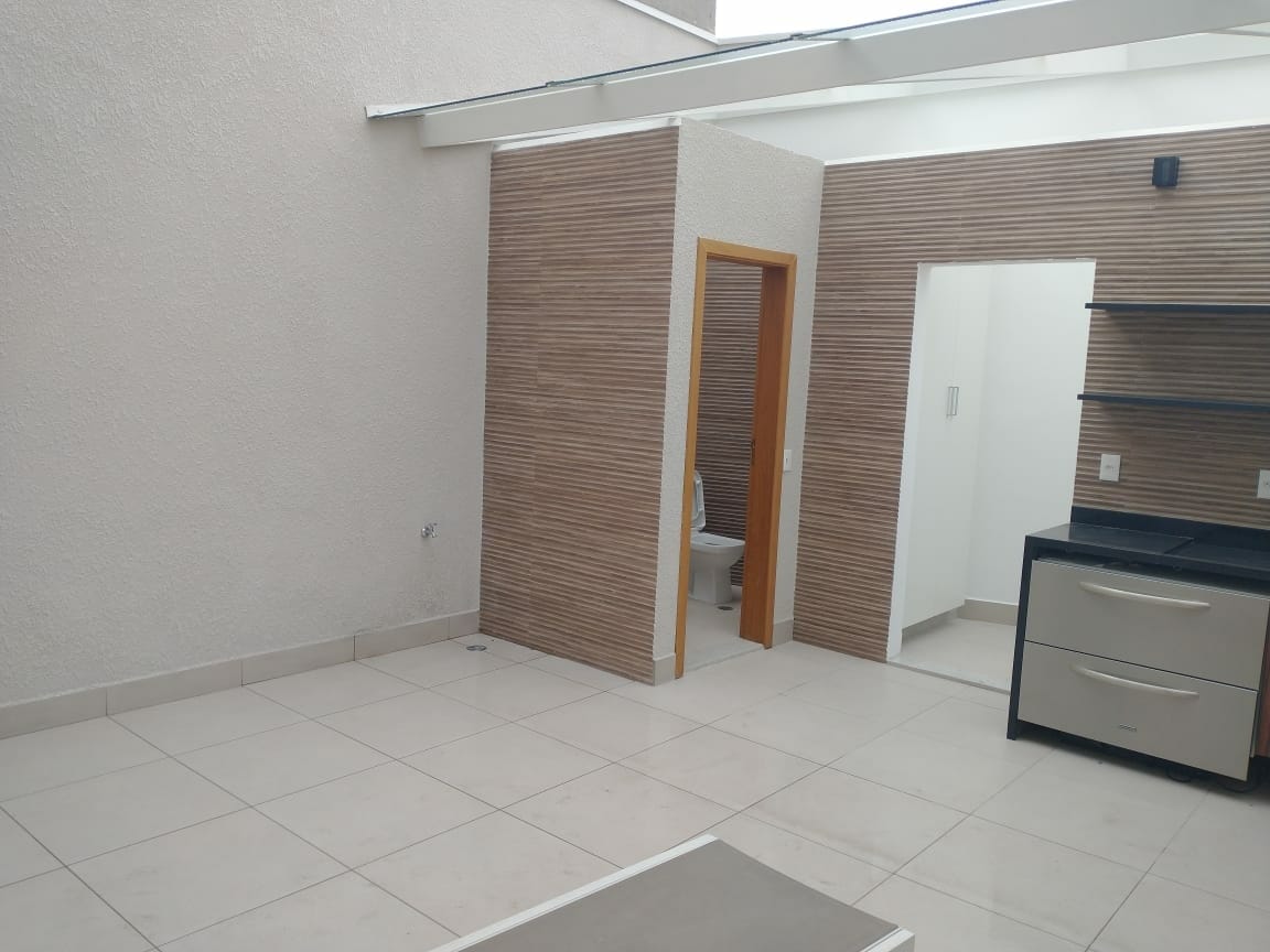 Casa, 3 quartos, 220 m² - Foto 2