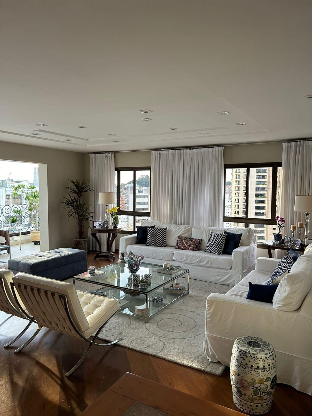 Apartamento, 4 quartos, 290 m² - Foto 1