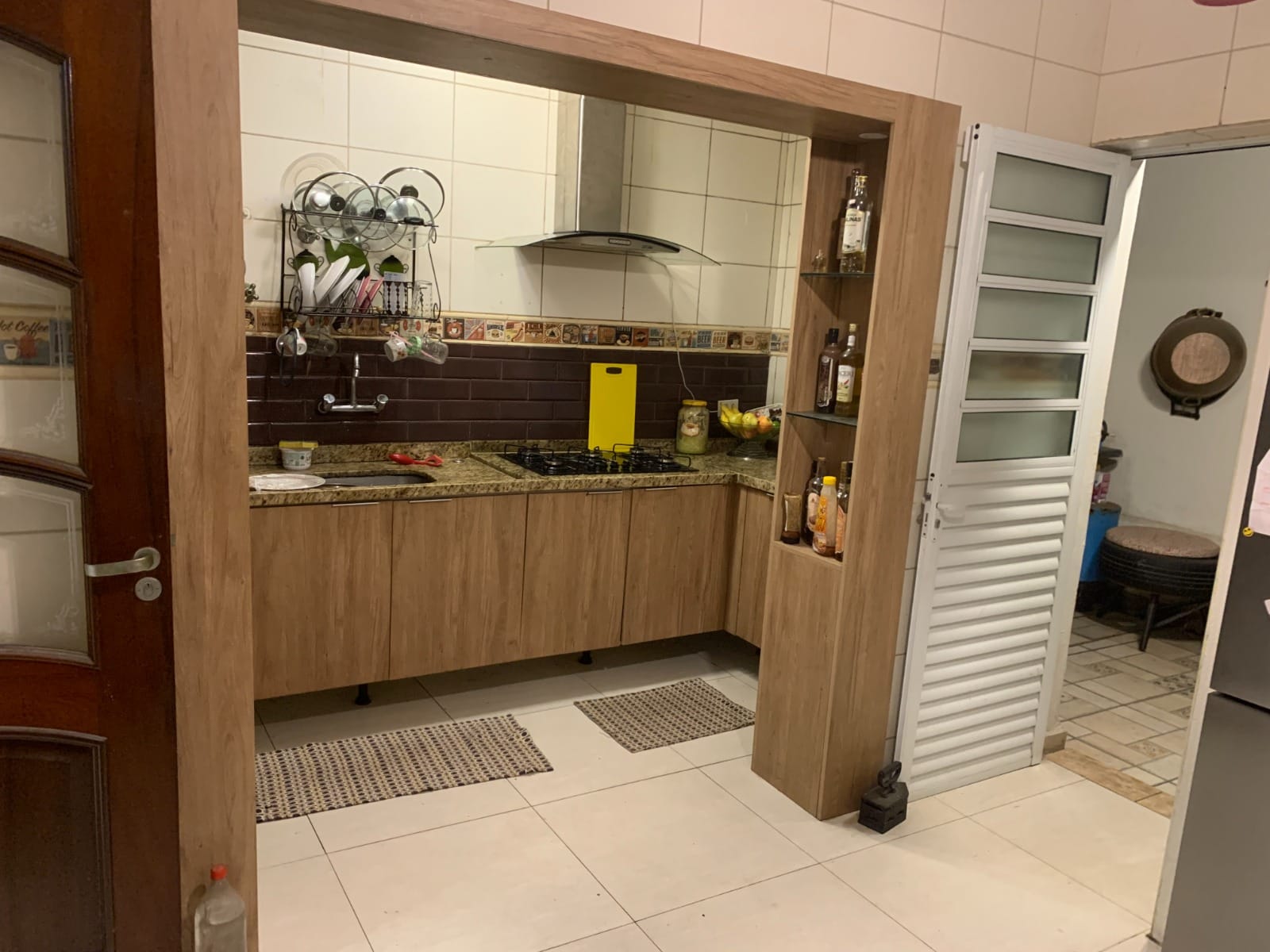 Casa, 4 quartos, 155 m² - Foto 1