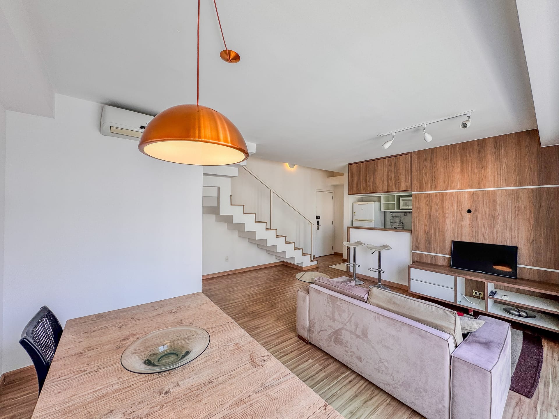 Apartamento, 1 quarto, 79 m² - Foto 1