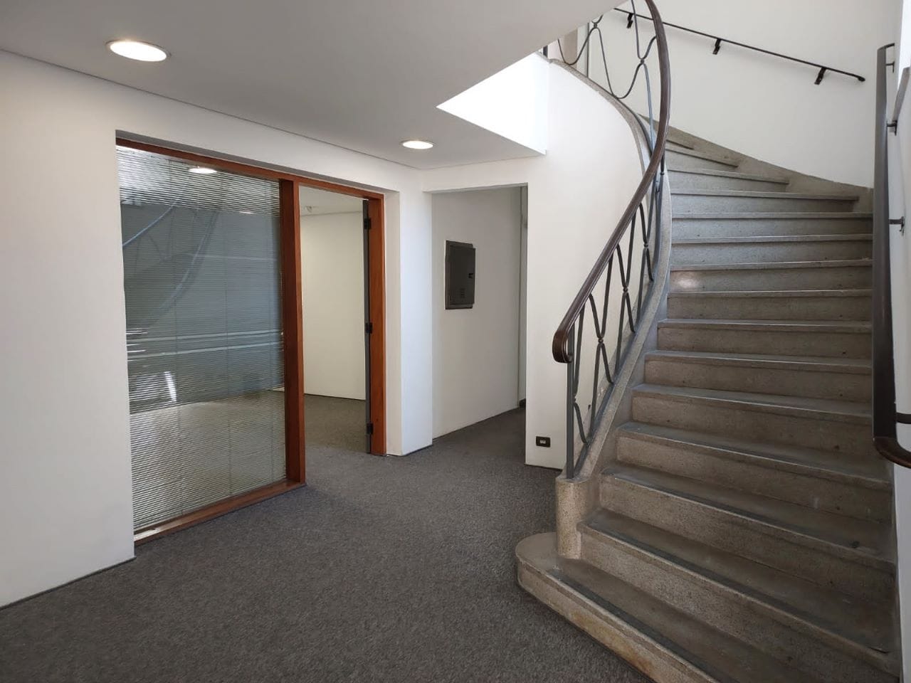 Prédio Inteiro, 330 m² - Foto 2