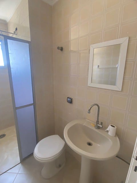 Apartamento para alugar com 2 quartos, 57m² - Foto 9