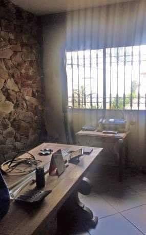 Casa para alugar com 4 quartos, 270m² - Foto 37