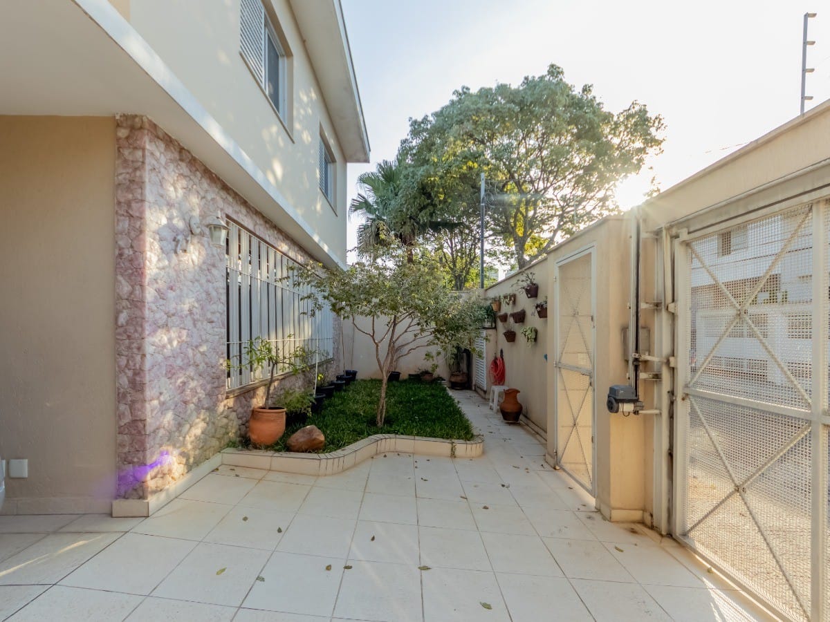 Casa, 4 quartos, 237 m² - Foto 14