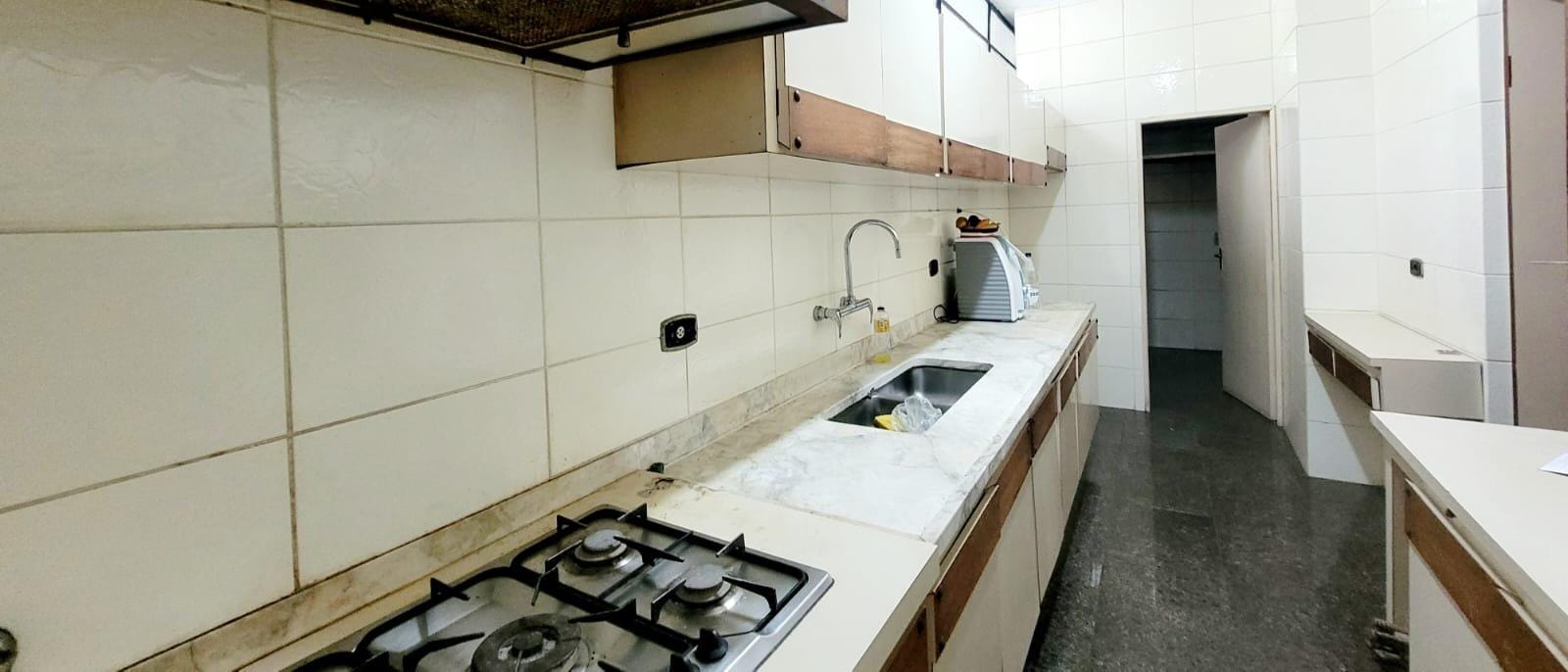 Casa, 7 quartos, 430 m² - Foto 4