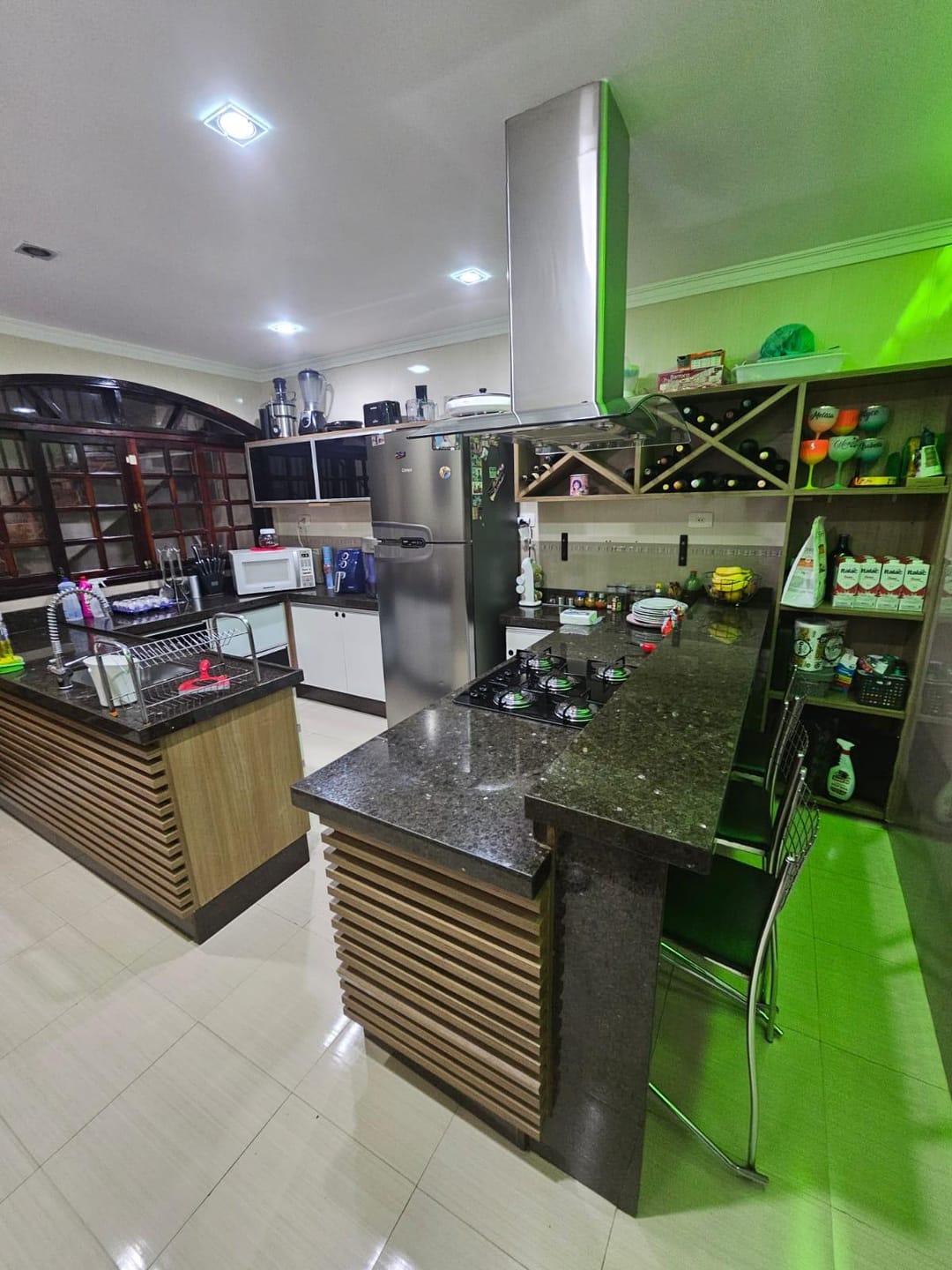 Casa, 3 quartos, 240 m² - Foto 59