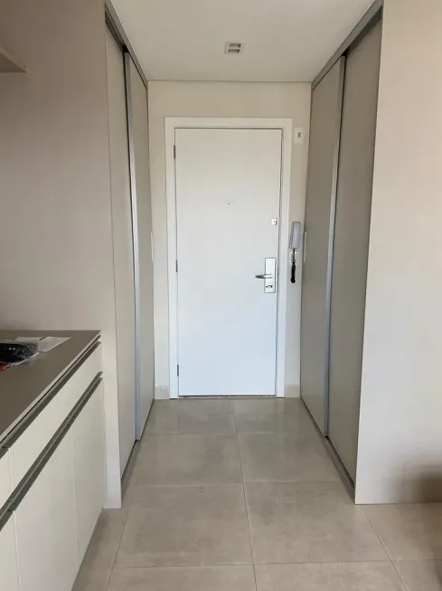 Apartamento para alugar com 1 quarto, 33m² - Foto 10