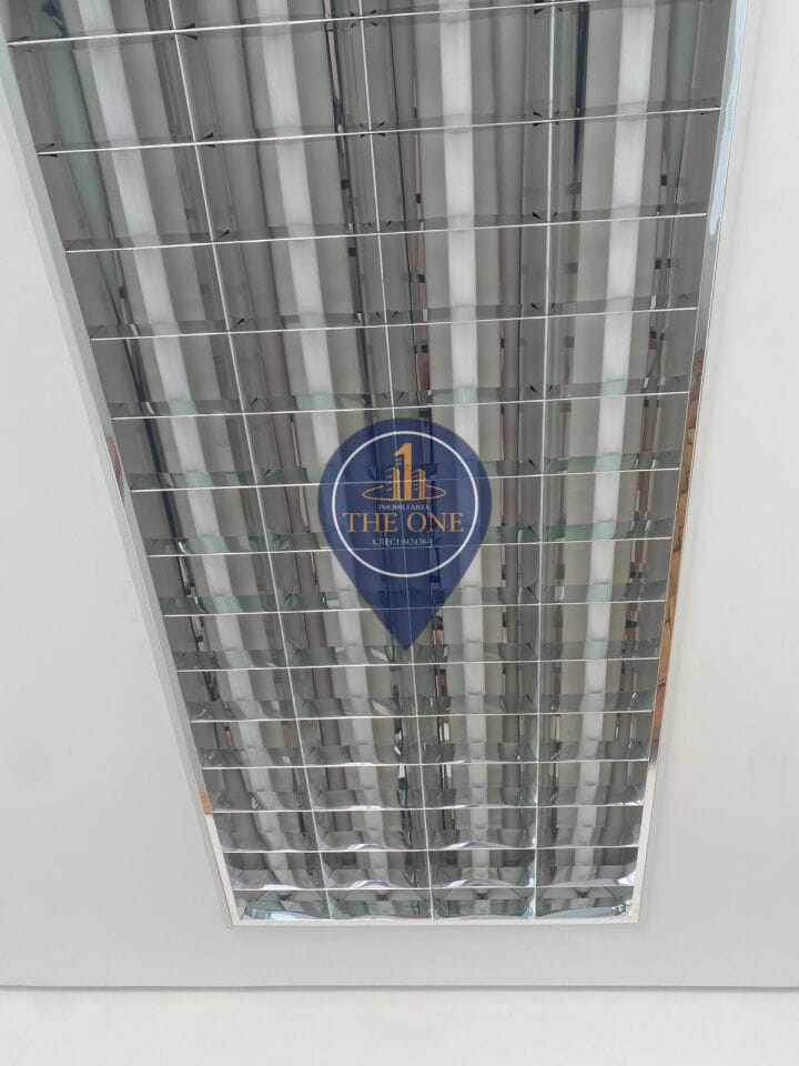 Depósito-Galpão, 47 m² - Foto 1