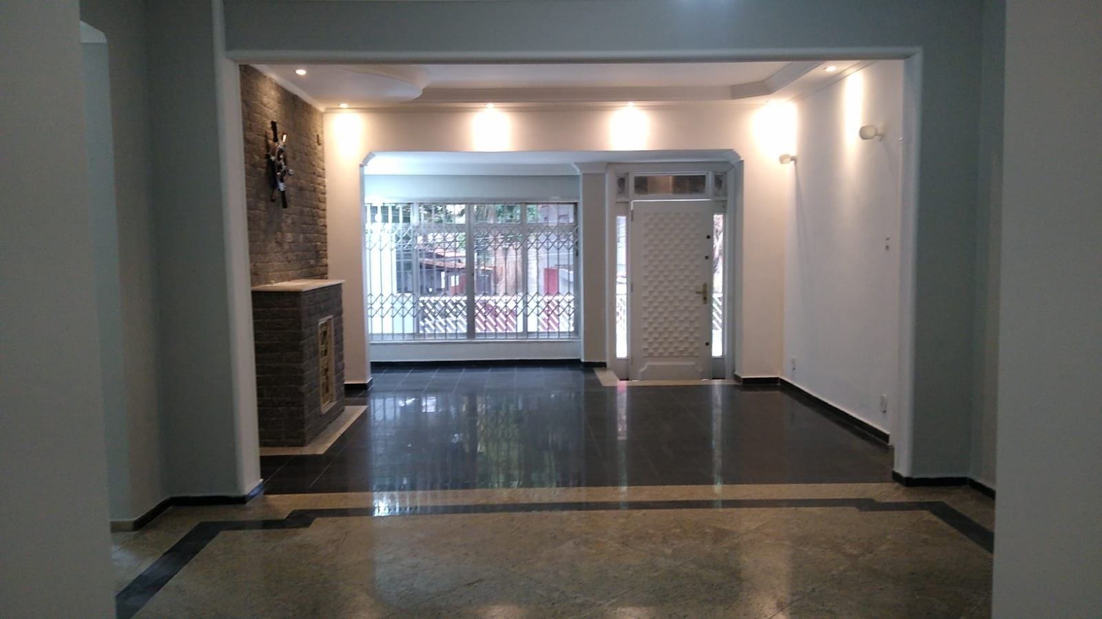 Casa à venda com 4 quartos, 400m² - Foto 16