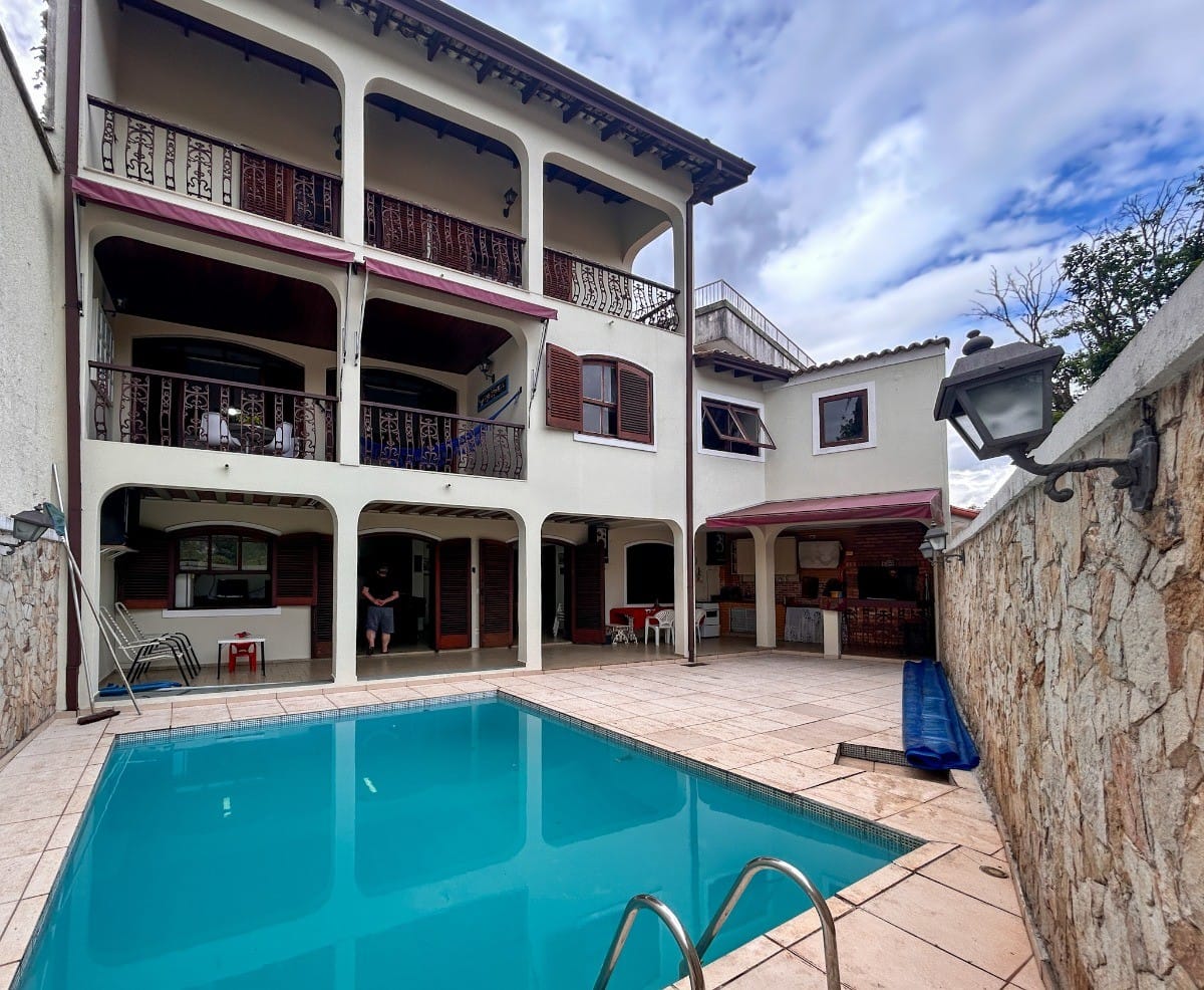 Casa, 4 quartos, 420 m² - Foto 1