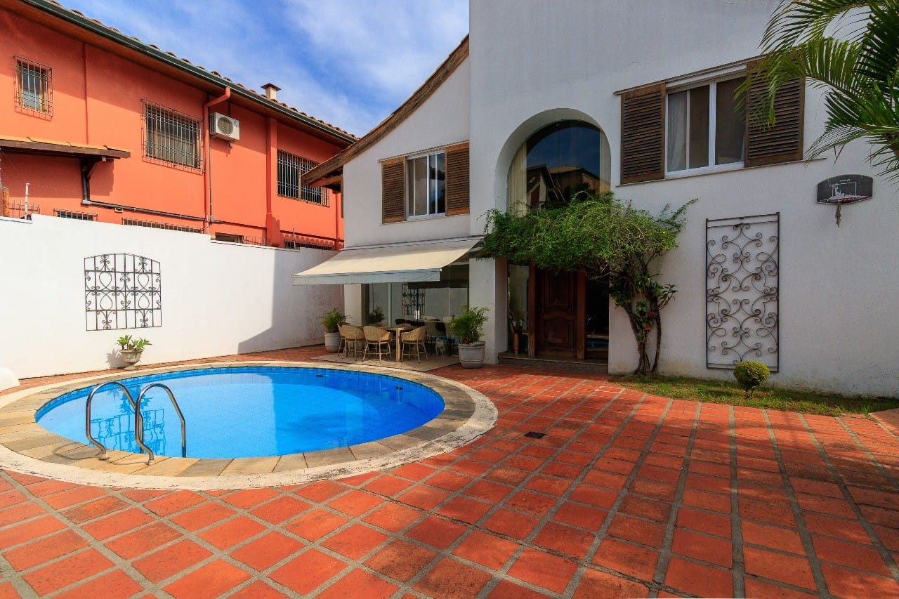 Casa, 4 quartos, 240 m² - Foto 24