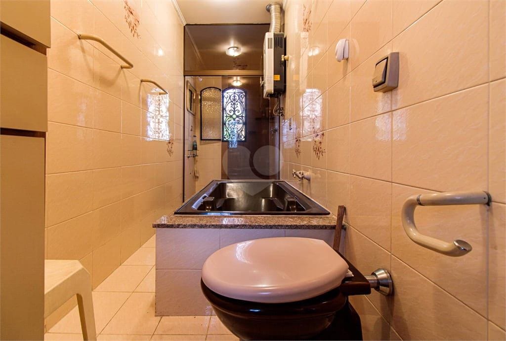 Casa, 4 quartos, 297 m² - Foto 2