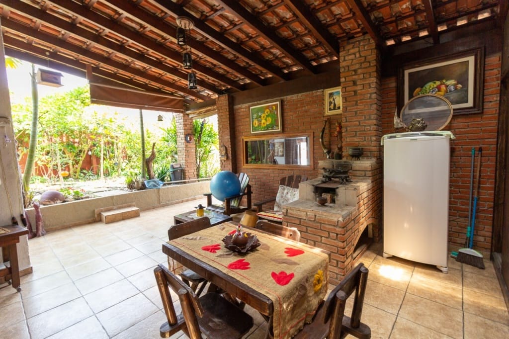 Casa, 4 quartos, 250 m² - Foto 22