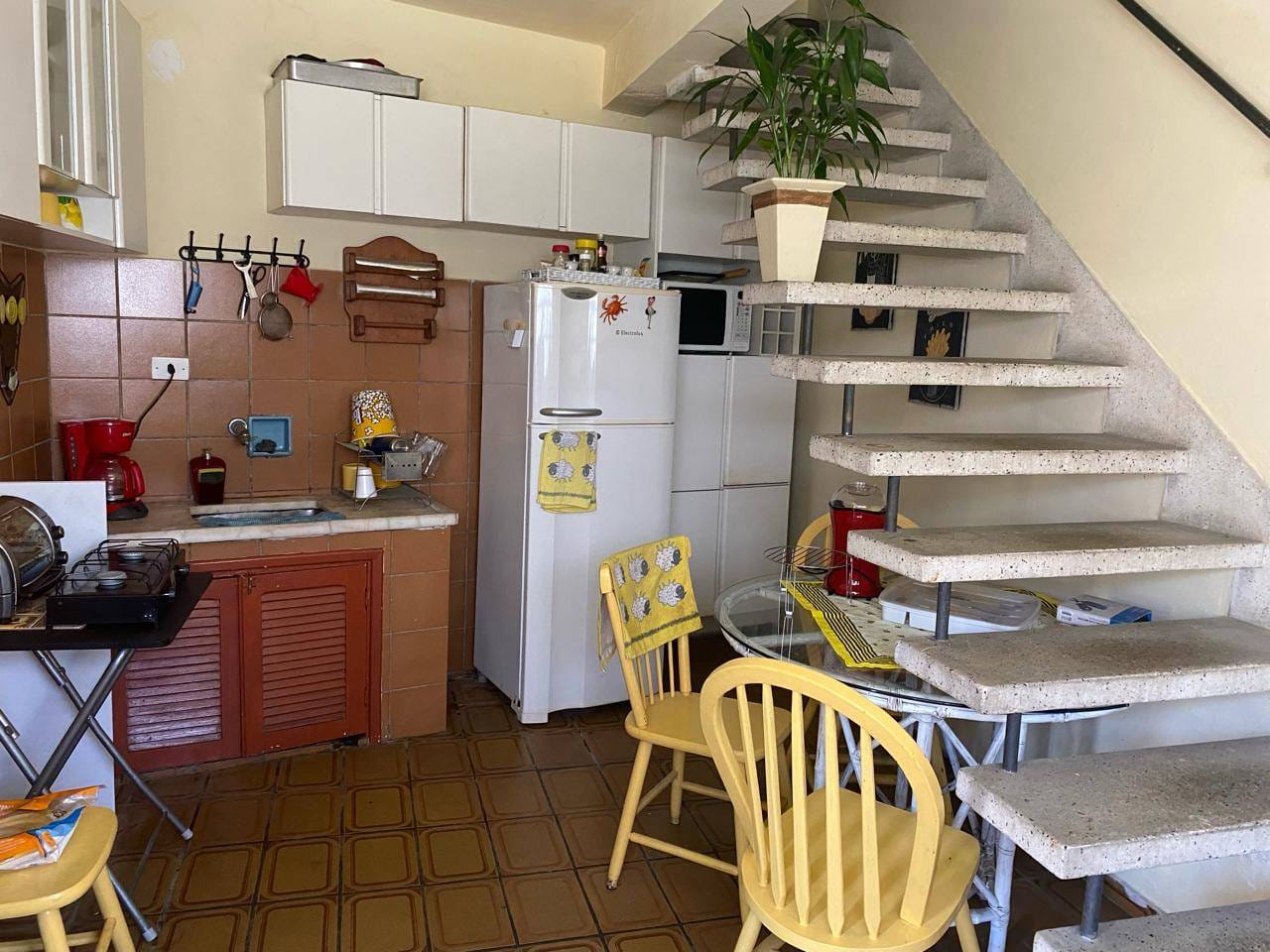 Casa para alugar com 4 quartos, 450m² - Foto 11