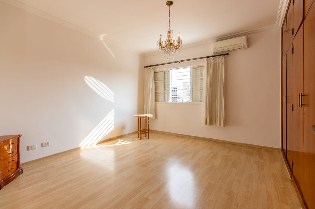 Casa, 4 quartos, 220 m² - Foto 4