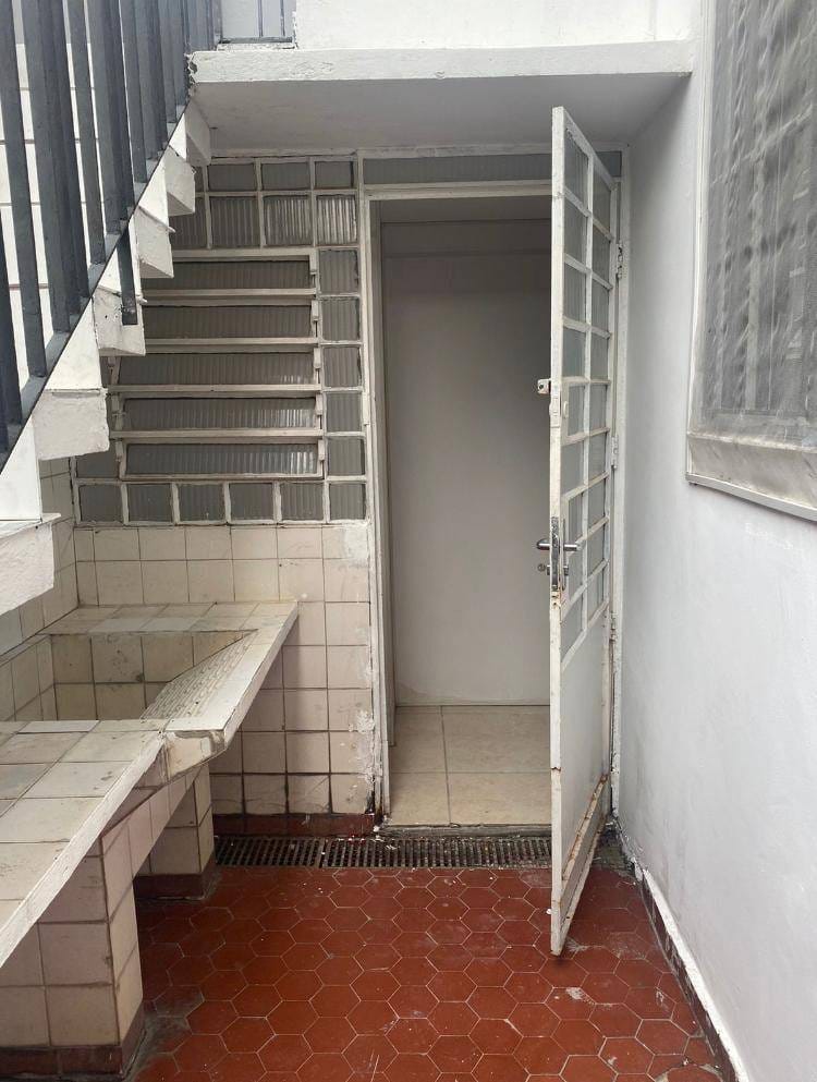 Casa, 5 quartos, 250 m² - Foto 1