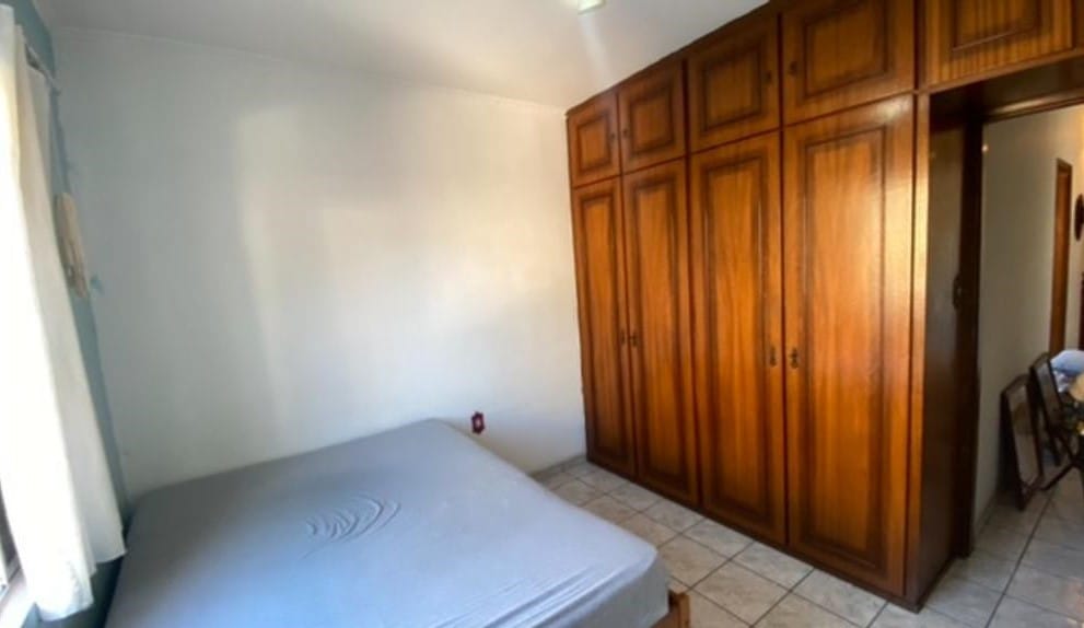Casa, 3 quartos, 250 m² - Foto 4