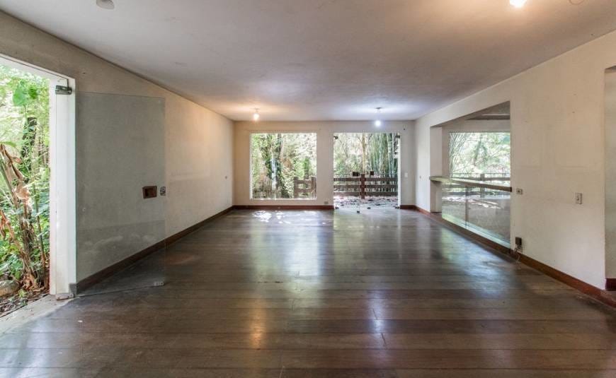 Casa, 5 quartos, 1300 m² - Foto 2