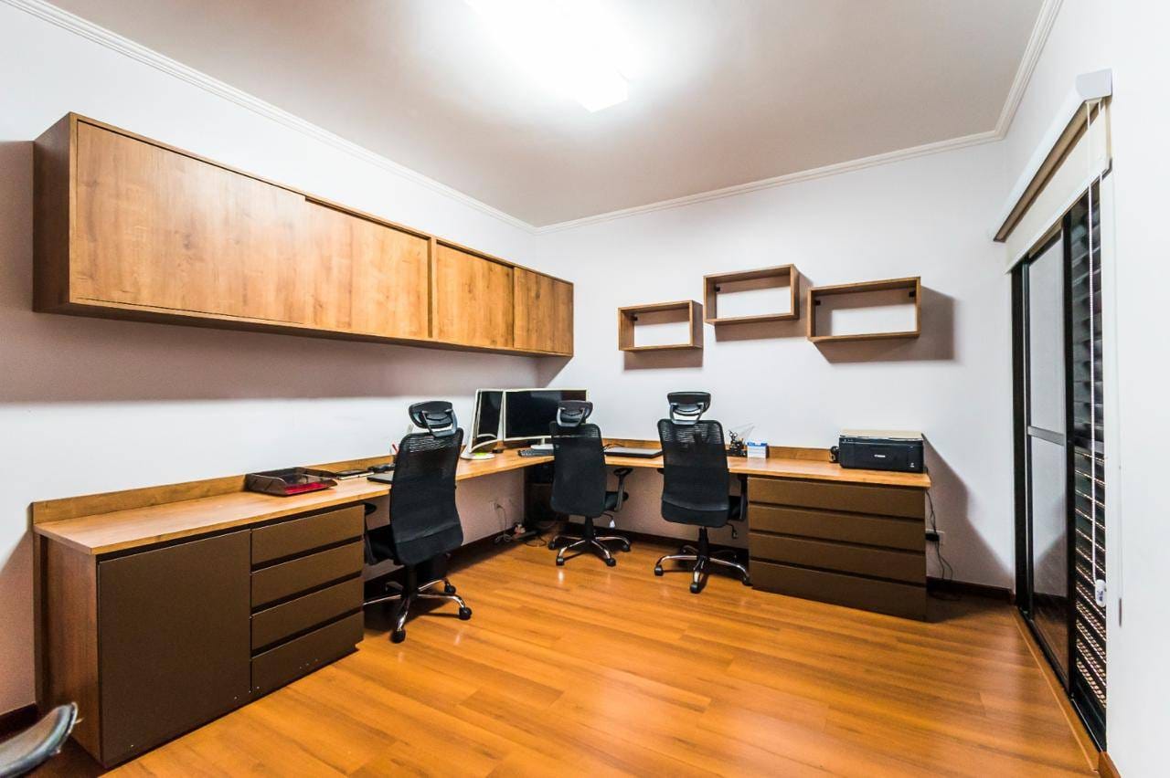 Casa, 4 quartos, 280 m² - Foto 31