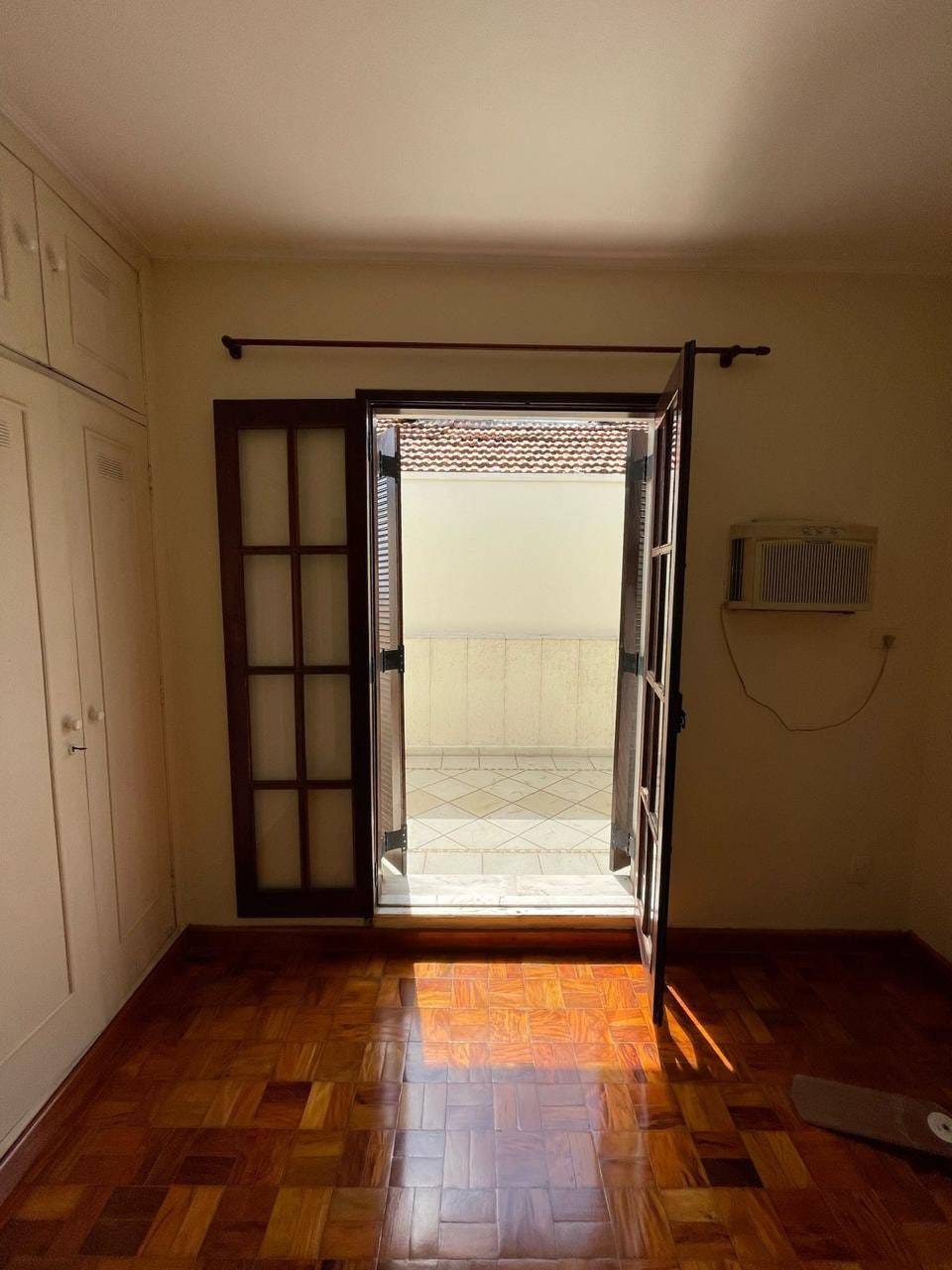 Casa à venda com 3 quartos, 210m² - Foto 29