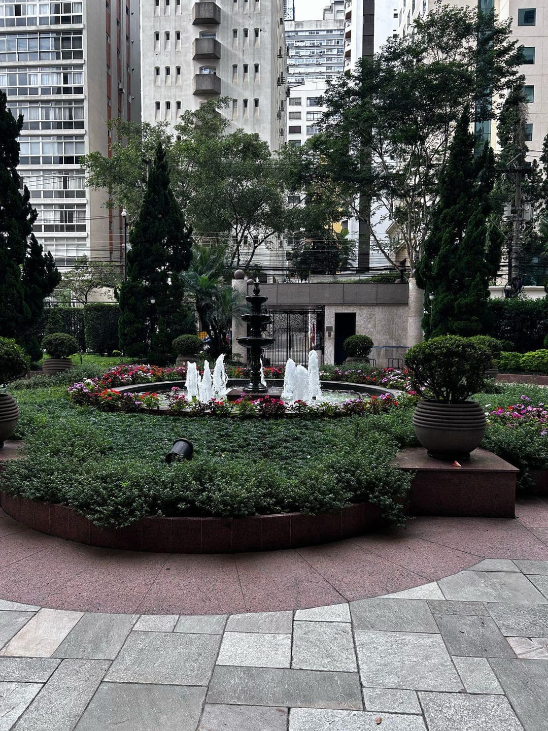 Apartamento, 4 quartos, 185 m² - Foto 2