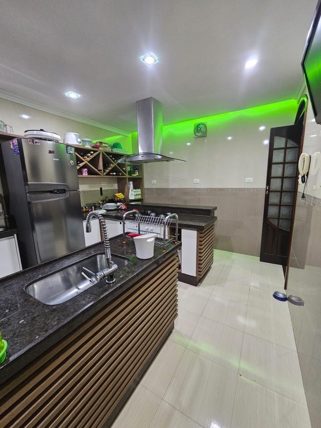 Casa, 3 quartos, 240 m² - Foto 83