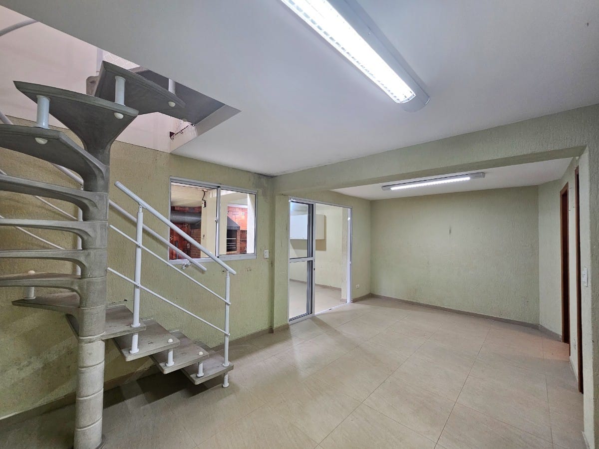 Casa, 3 quartos, 240 m² - Foto 22