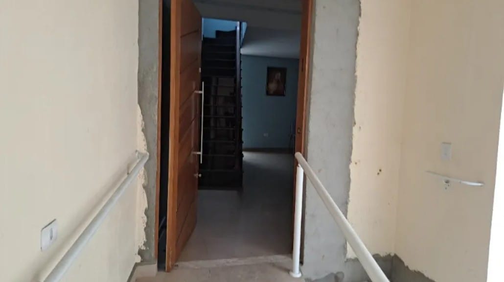 Casa, 3 quartos, 201 m² - Foto 1