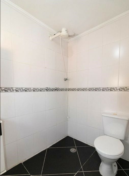 Casa, 1 quarto, 215 m² - Foto 1