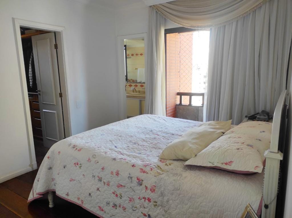 Apartamento, 4 quartos, 230 m² - Foto 13