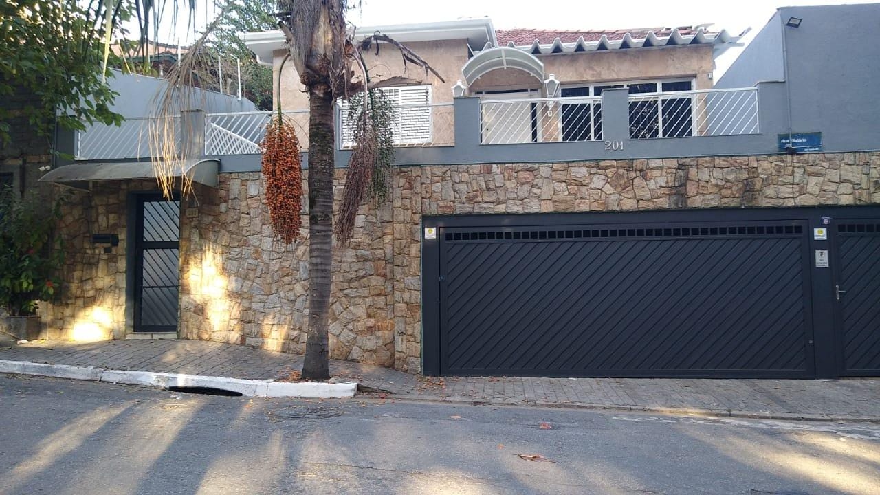 Casa à venda com 4 quartos, 400m² - Foto 2