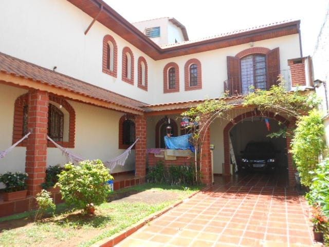 Casa à venda com 4 quartos, 198m² - Foto 11