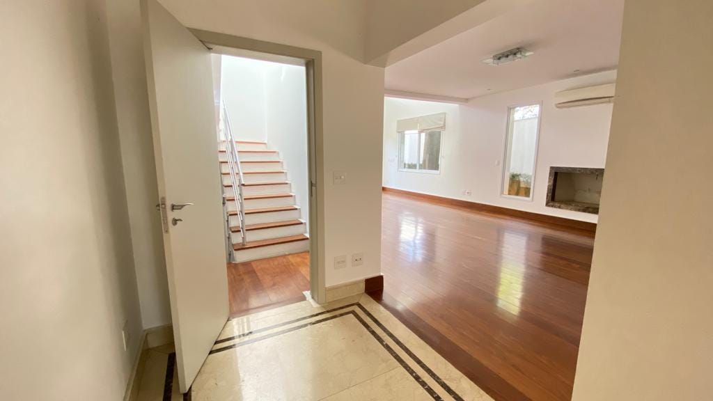 Casa à venda com 4 quartos, 931m² - Foto 48